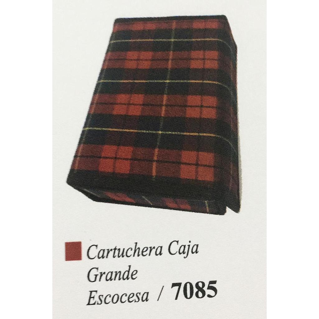 Cartuchera caja grande escocesa