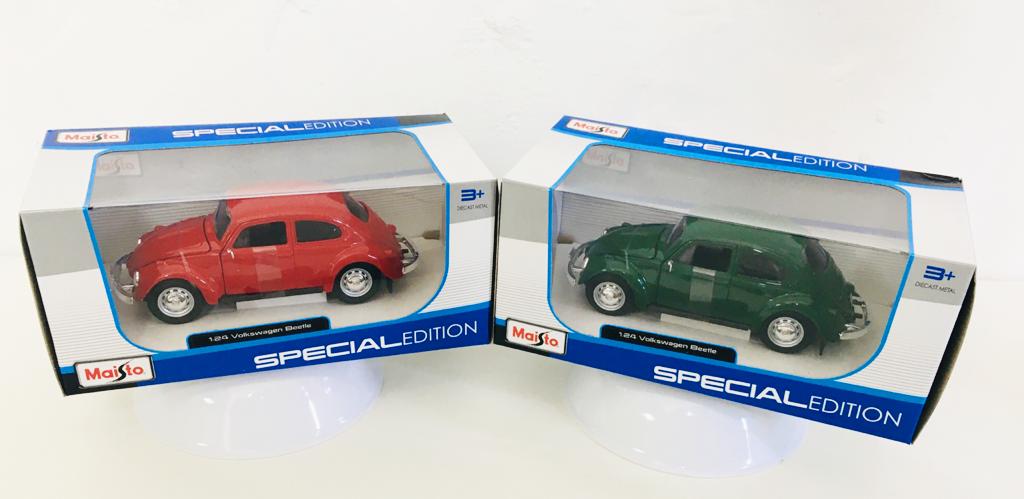 Volkswagen Beetle/ material: metal / 1:24